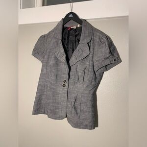 Women's dressy top - size medium